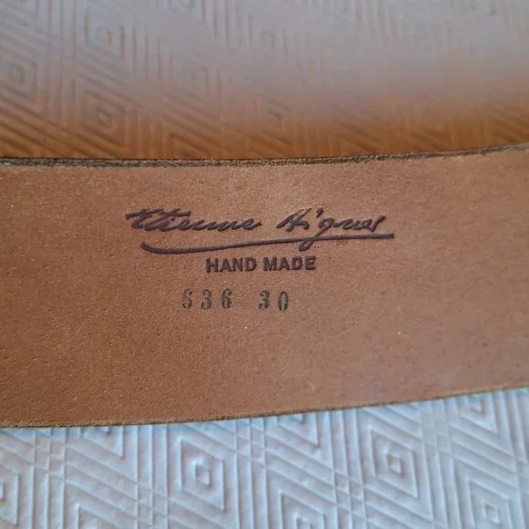 Leather Belt with Bone latch - Picture 10 of 12